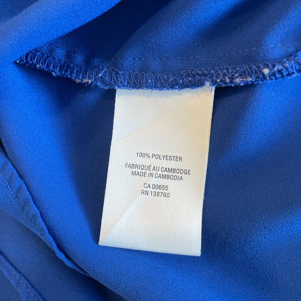 Reitmans Cobalt Blue Camisole with V-Neck EUC - Picture 9 of 9